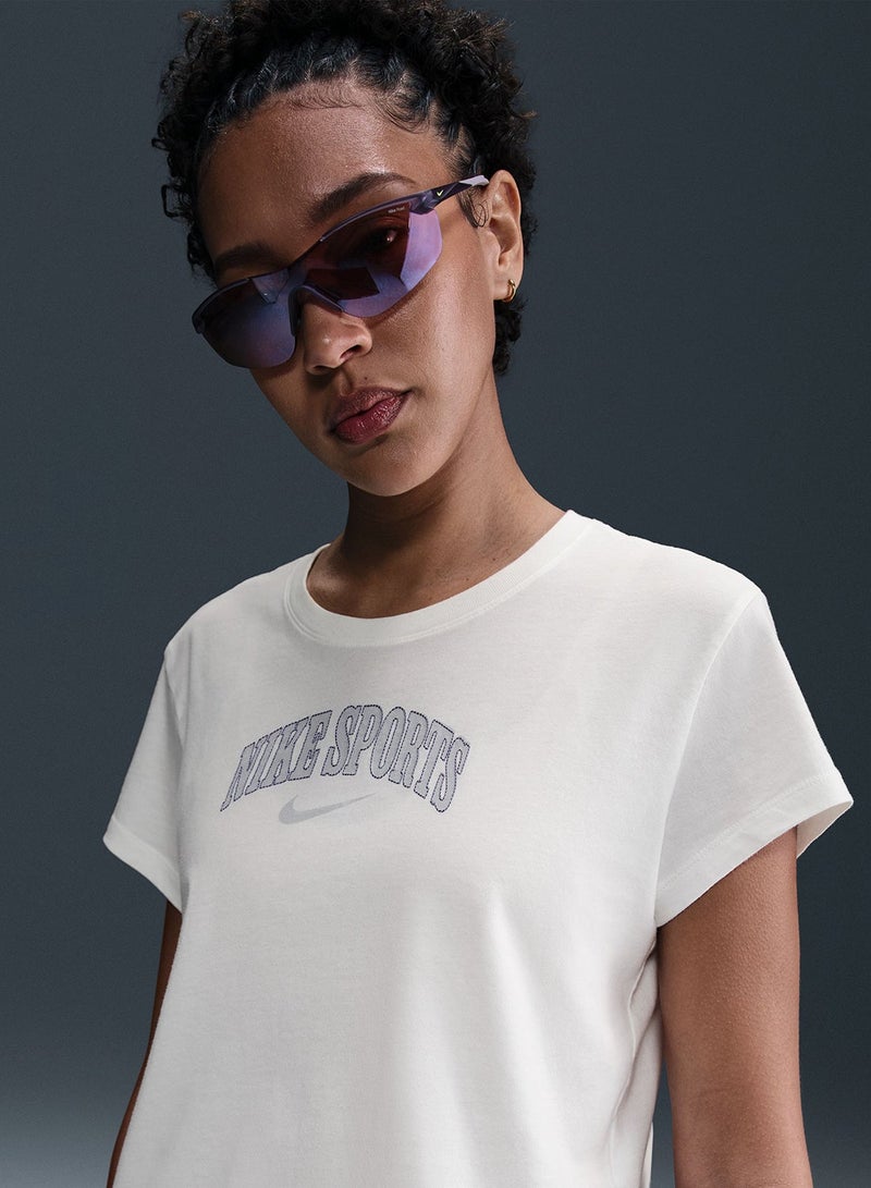 Nike Nsw Essential T-Shirt - Image 1